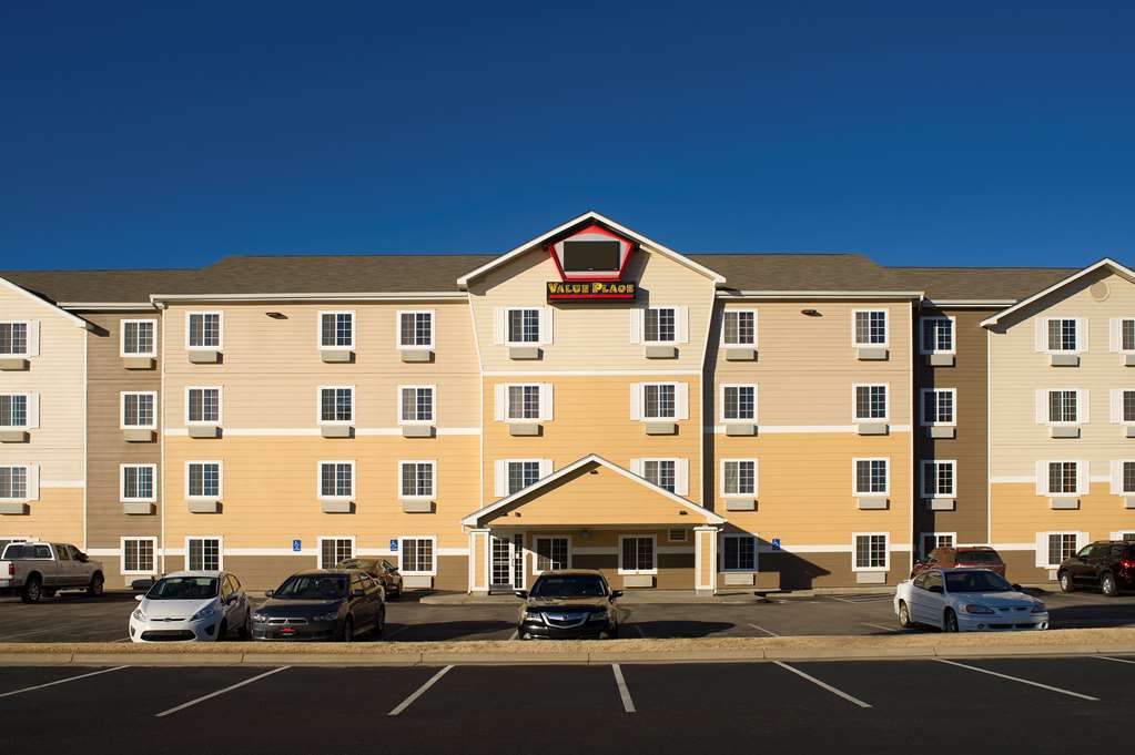 Extended Stay America Select Suites - Wichita - Airport Esterno foto